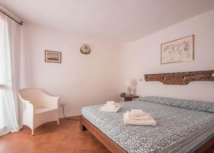 Apartment Guesthost - Cala Flores Gem - Sea View Lovely *