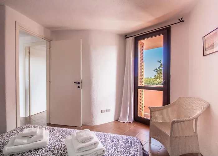 Guesthost - Cala Flores Gem - Sea View Lovely Apartment